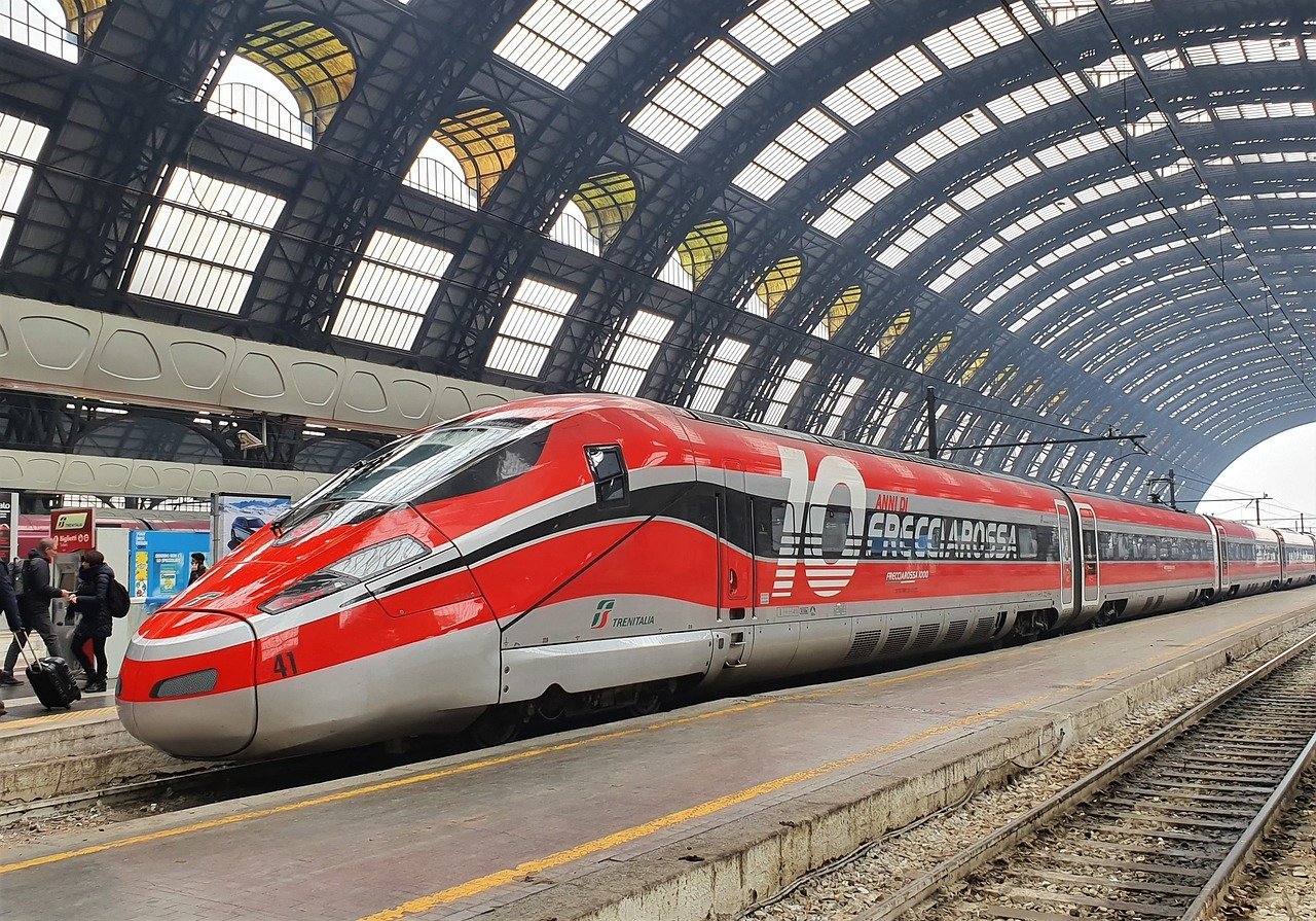 Come diventare capotreno mansioni e retribuzione
