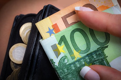 Bonus 150 euro: slitta a dicembre?