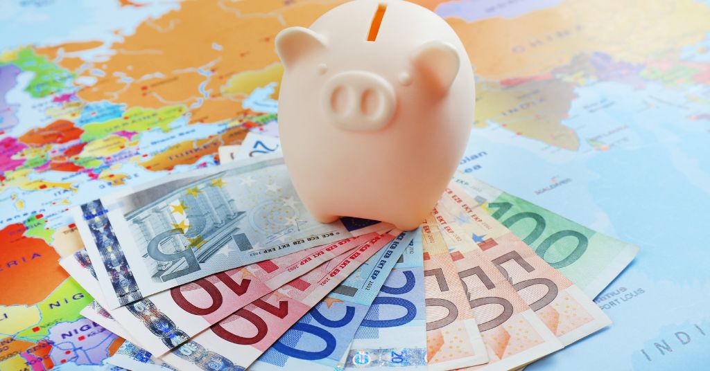 Quanto versare al mese con la pensione integrativa