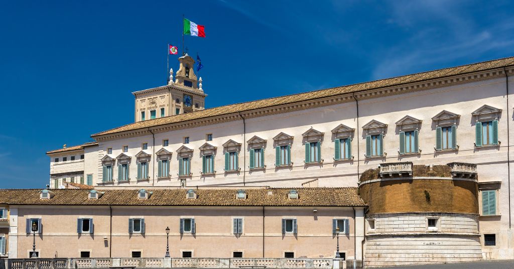 quanto guadagna un corazziere